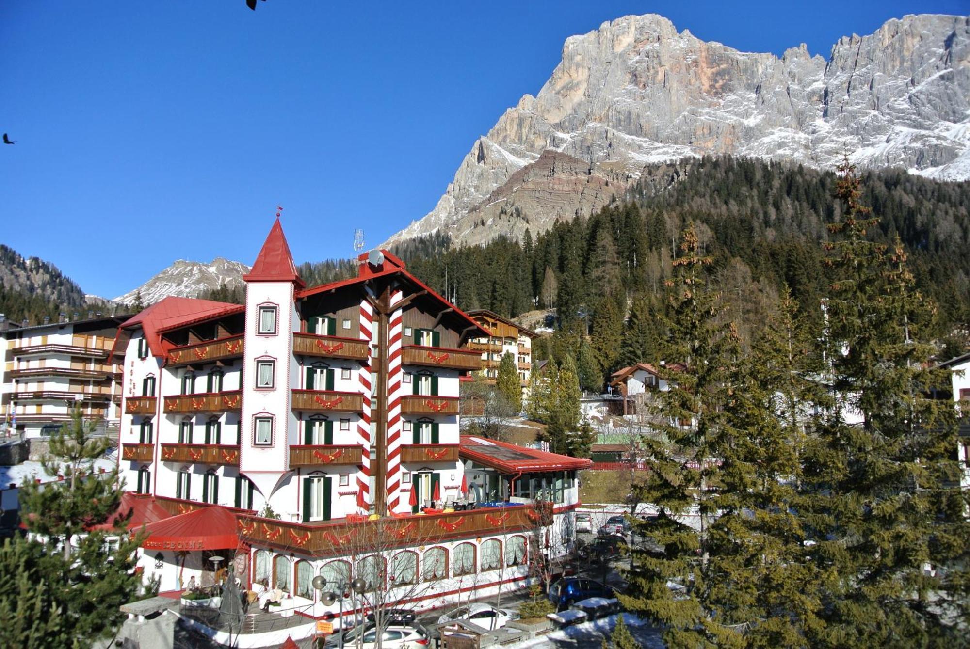 Hotel Regina San Martino Di Castrozza Esterno foto