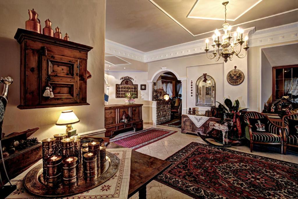 Hotel Regina San Martino Di Castrozza Esterno foto